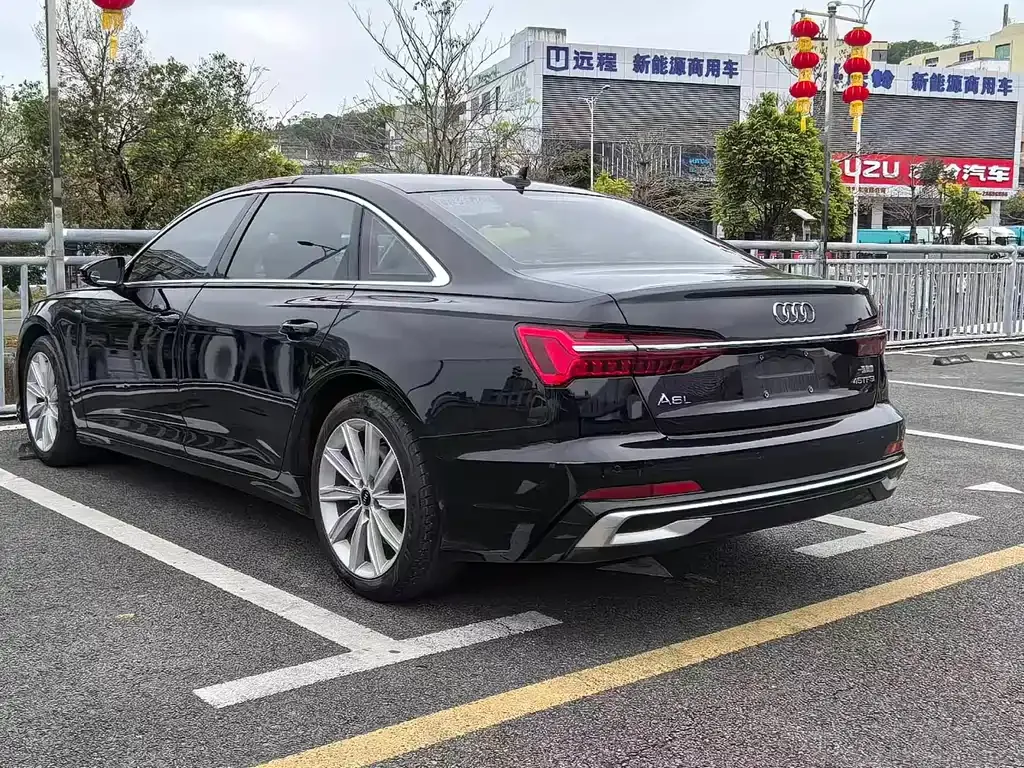 Audi A6L 2023 из CN, фото 8