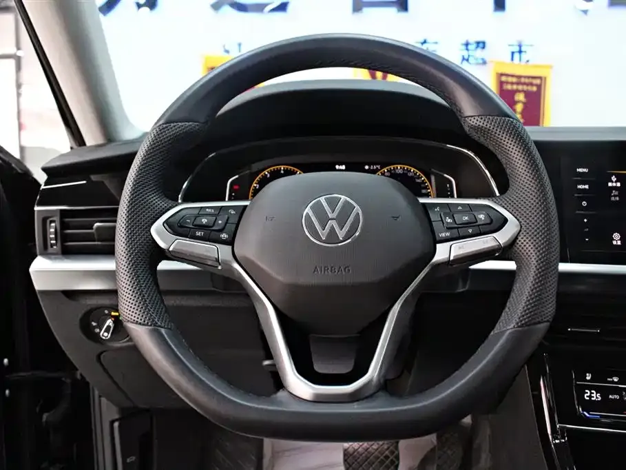 Volkswagen Passat 2024 из CN, фото 3