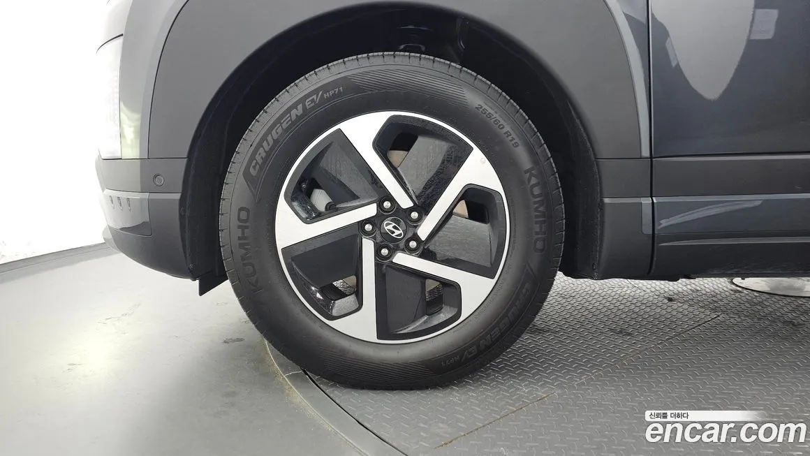 Hyundai Ioniq9 — фото 8