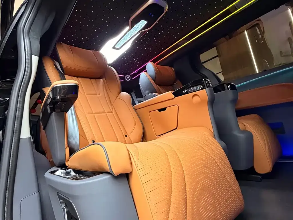 Toyota Sienna 2025 из CN, фото 5