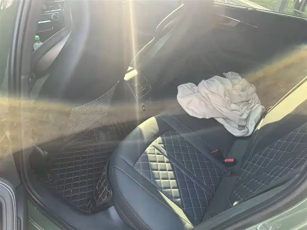 Audi S4 2024 из CN, фото 2