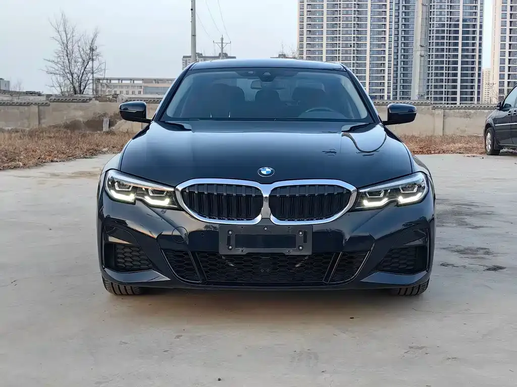 BMW 3 Series 2022 из CN, фото 3