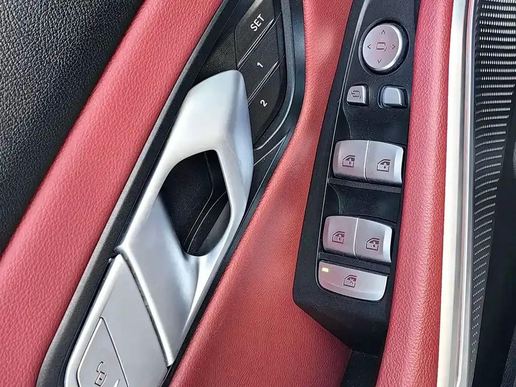 BMW 3 Series 2022 из CN, фото 6