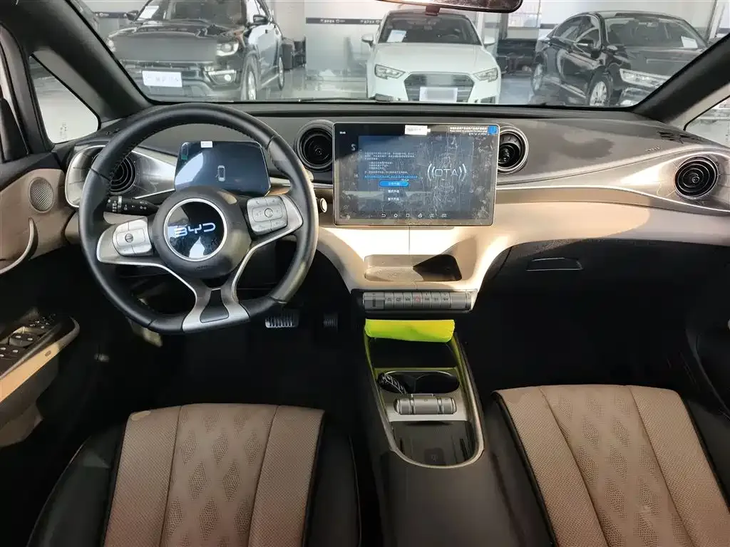 BYD Dolphin 2025 из CN, фото 3