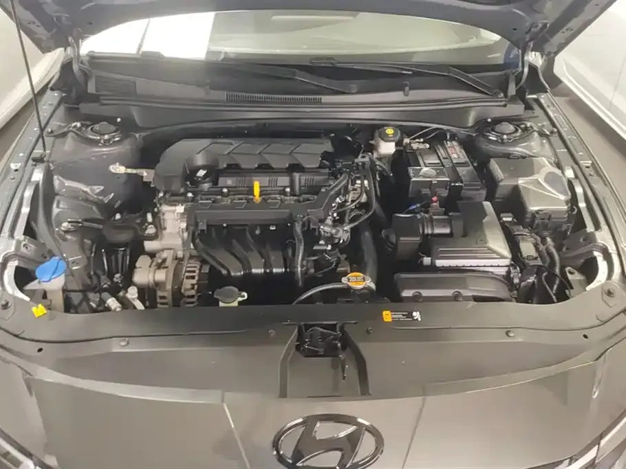 Hyundai Elantra 2024 из CN, фото 4