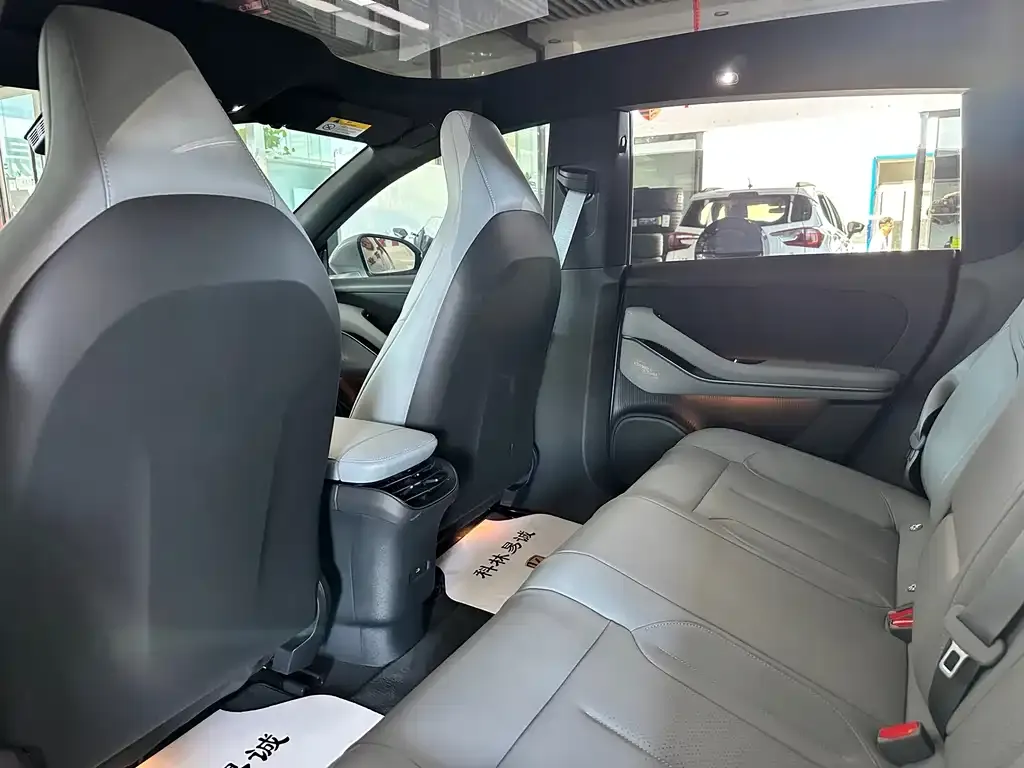 NIO ET5T 2025 из CN, фото 7