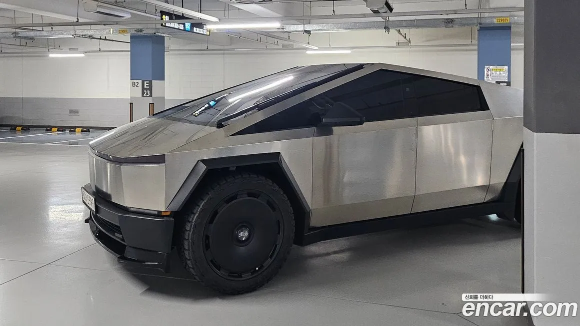Tesla Cybertruck 2025 из KR, фото 4