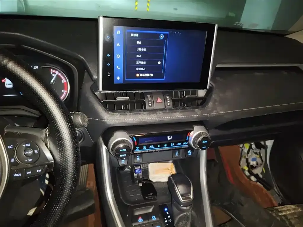 Toyota RAV4 2021 из CN, фото 6