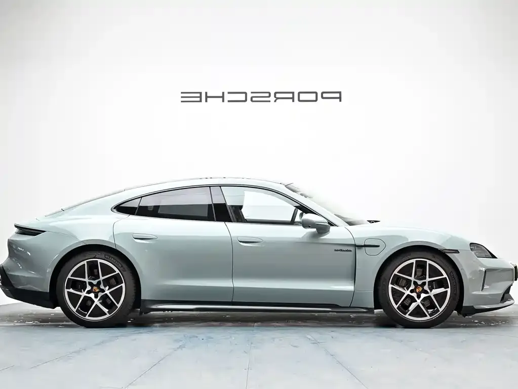 Porsche Taycan 2024 из CN, фото 2