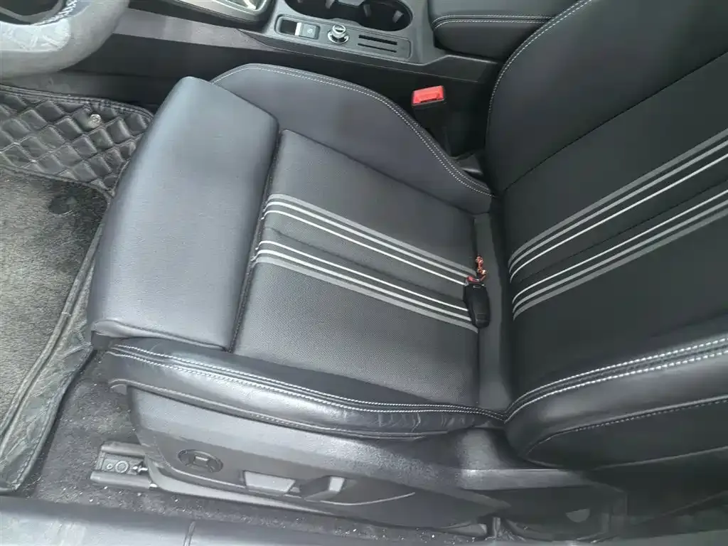 Audi A3 2024 из CN, фото 5