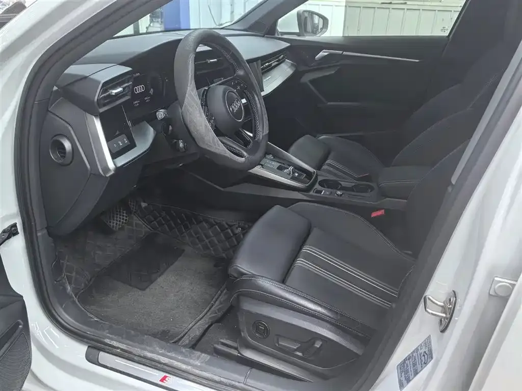 Audi A3 2024 из CN, фото 8