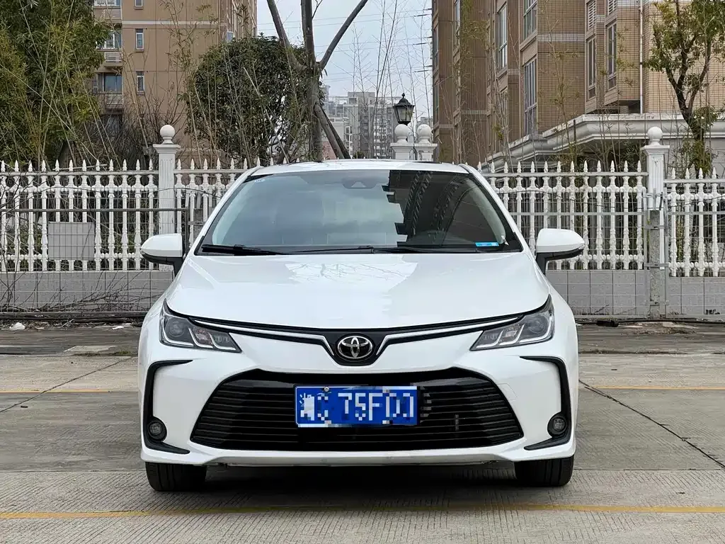 Toyota Corolla 2024 из CN, фото 9