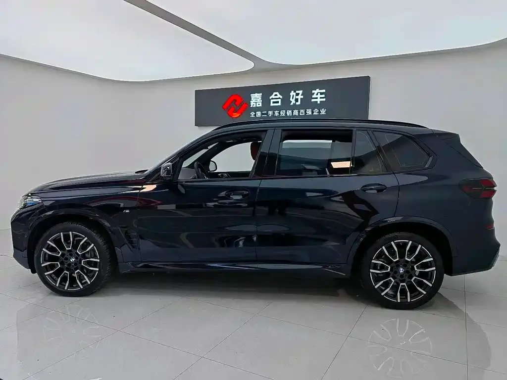 BMW X5 2025 из CN, фото 2