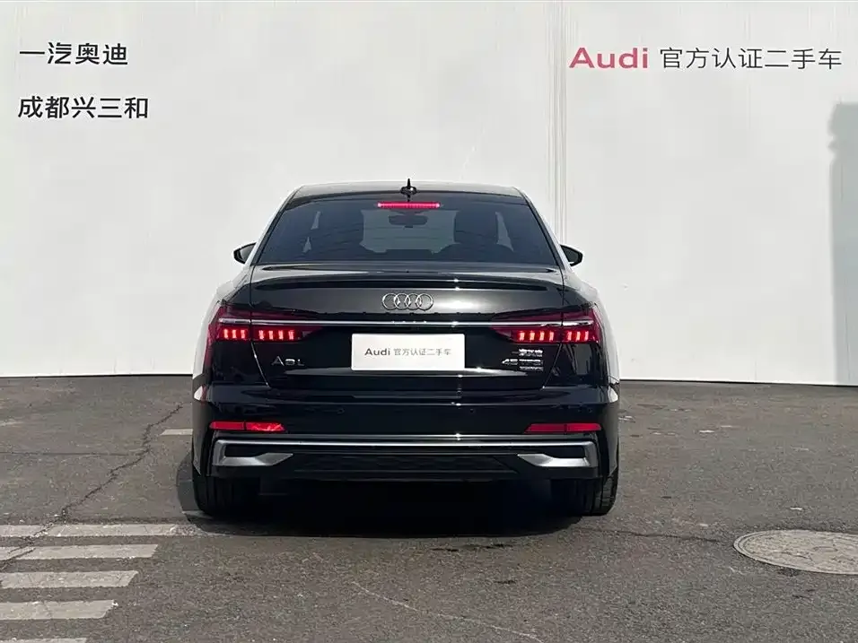 Audi A6L 2025 из CN, фото 4