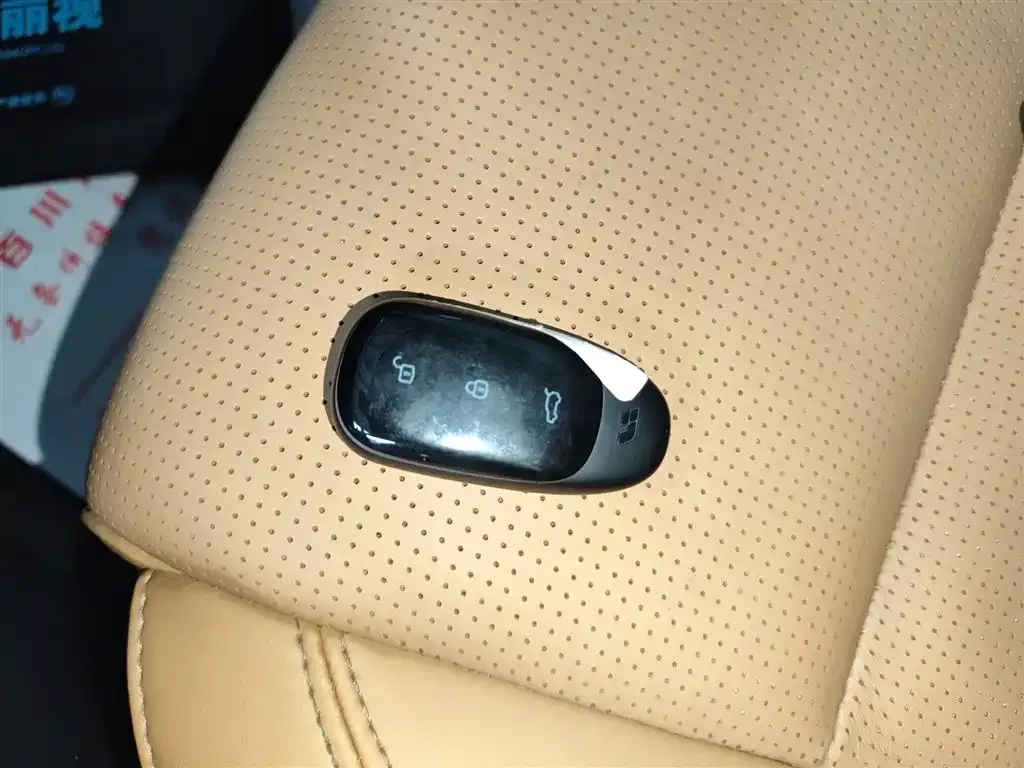 Li Auto ONE 2022 из CN, фото 4