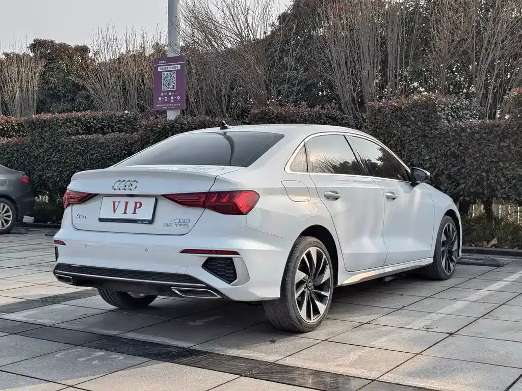 Audi A3 2024 из CN, фото 5