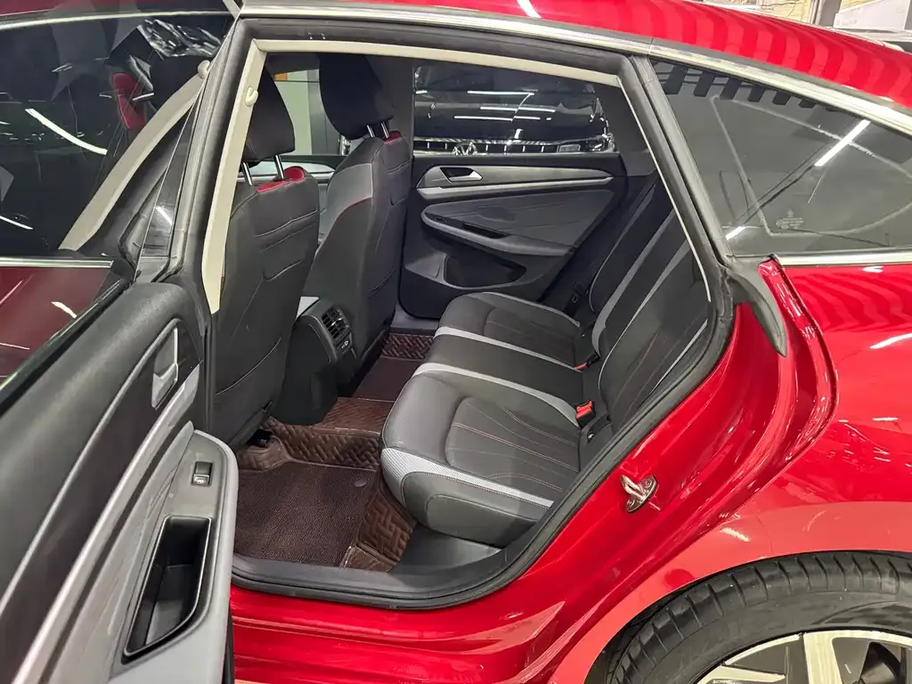 Volkswagen Lamando 2023 из CN, фото 10