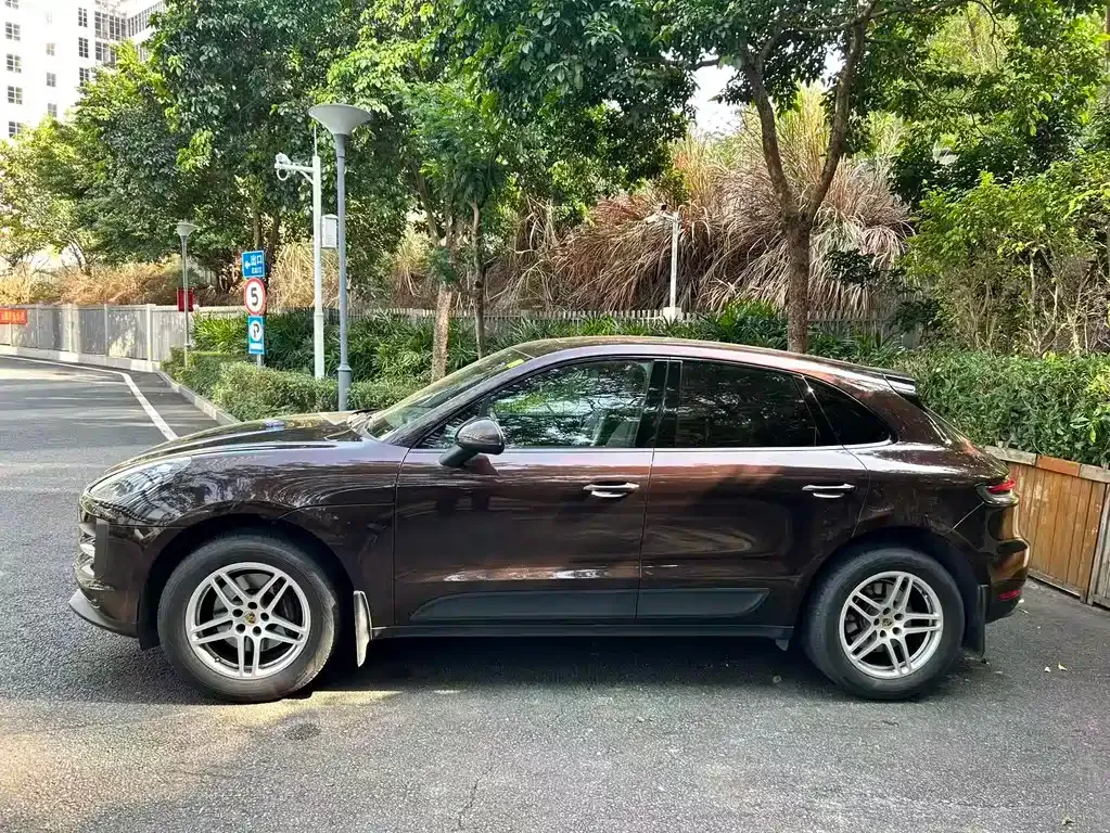 Porsche Macan 2021 из CN, фото 8