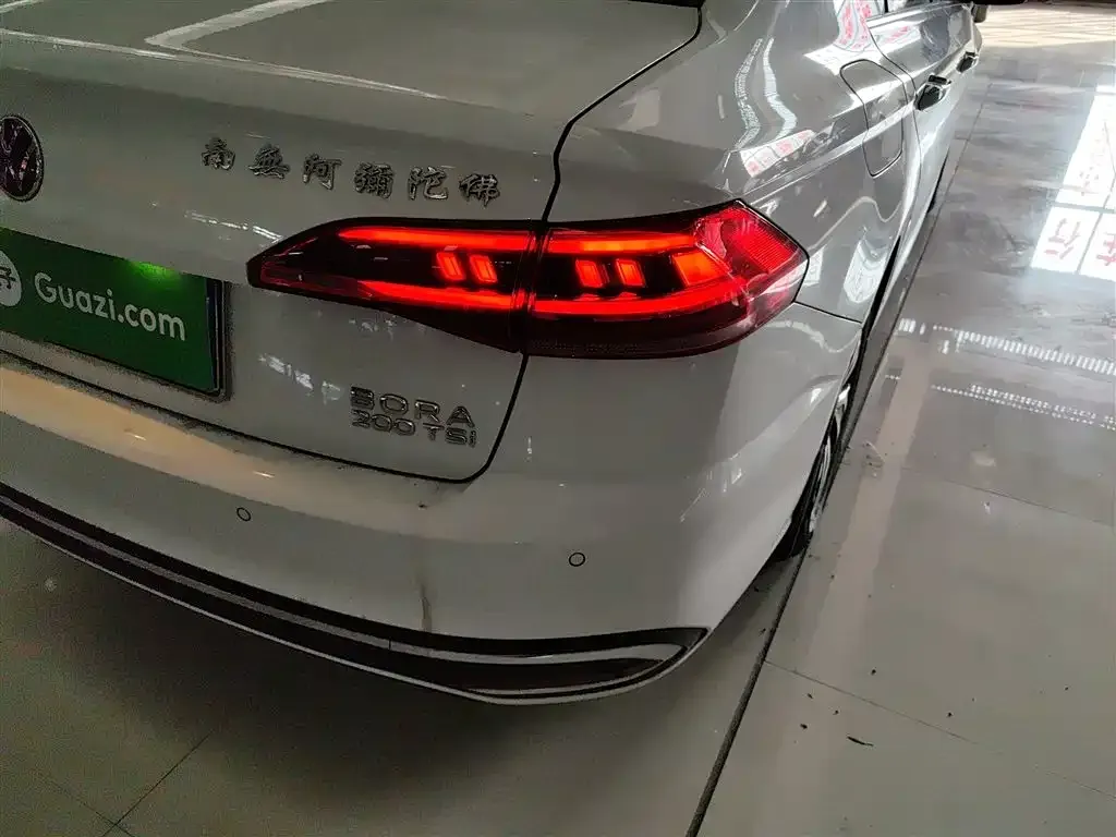Volkswagen Bora 2023 из CN, фото 9