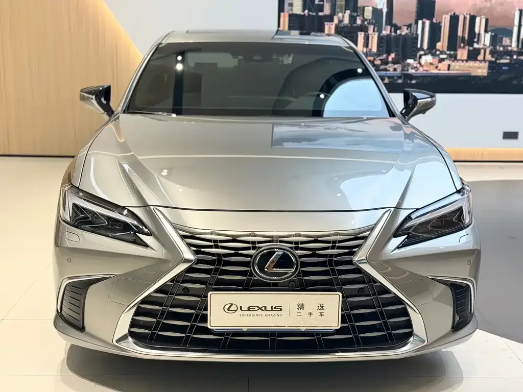 Lexus ES — фото 4