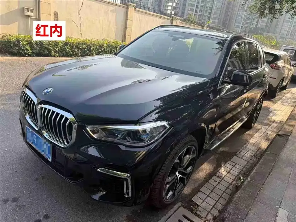 BMW X5 — фото 1