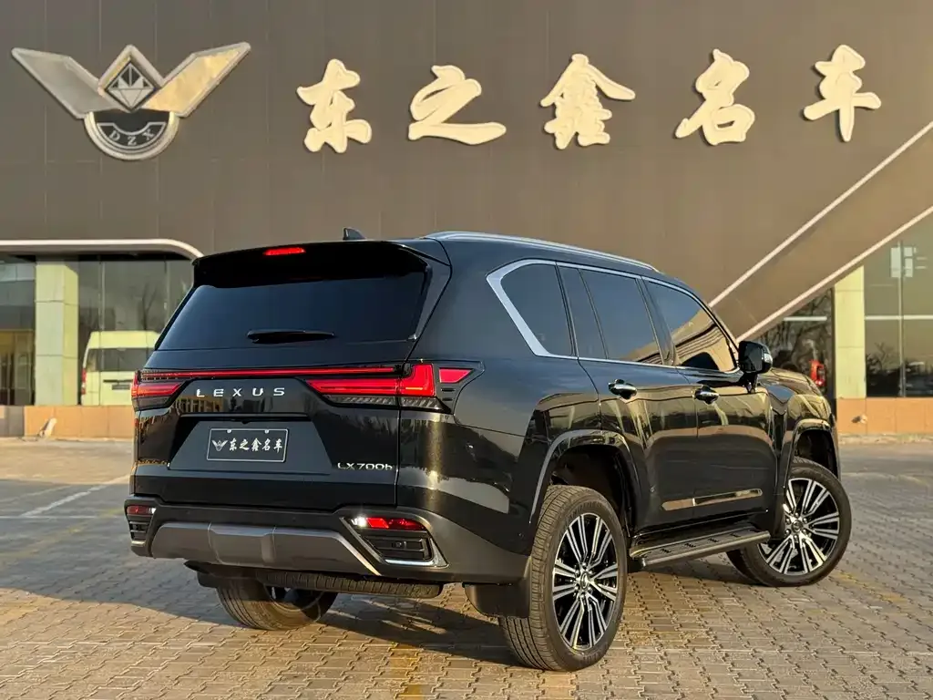 Lexus LX 2025 из CN, фото 8