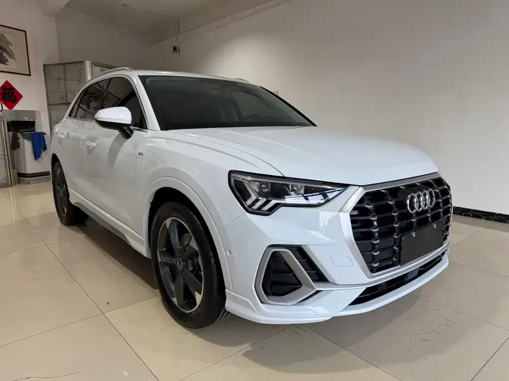 Audi Q3 2022 из CN, фото 10
