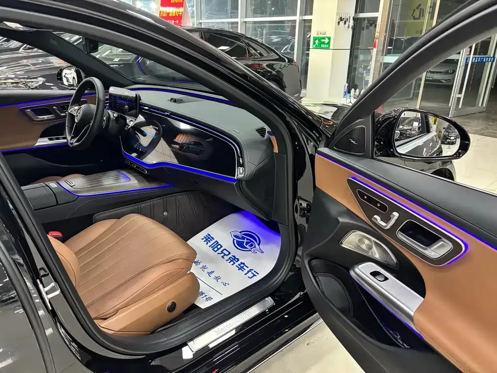 Mercedes-Benz E-Class 2024 из CN, фото 8