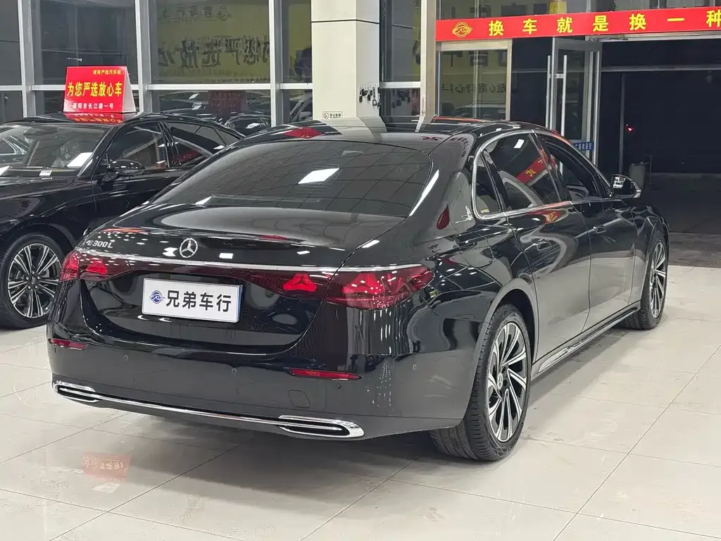 Mercedes-Benz E-Class 2024 из CN, фото 7