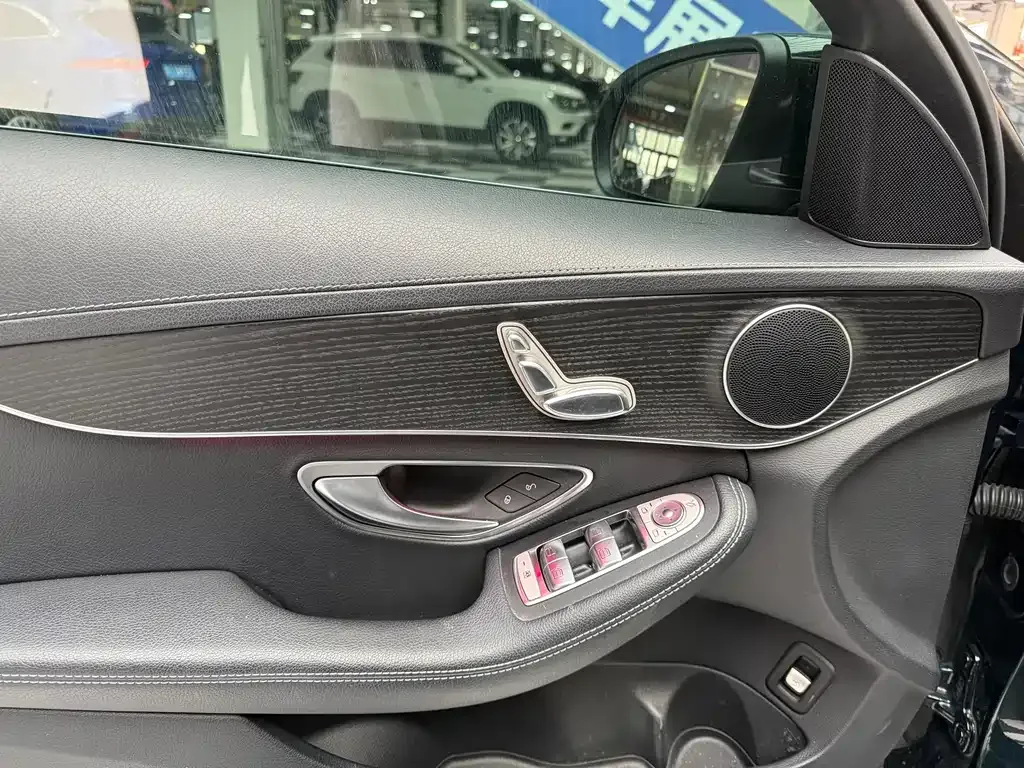 Mercedes-Benz C-Class 2021 из CN, фото 2