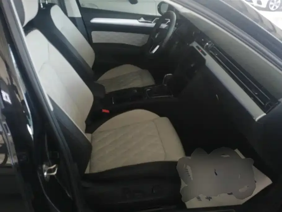 Volkswagen Magotan 2024 из CN, фото 5