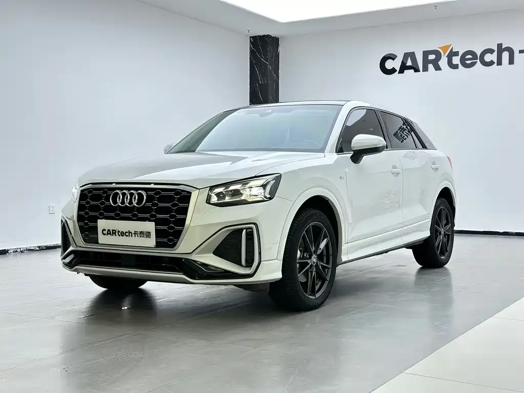 Audi Q2L 2022 из CN, фото 1