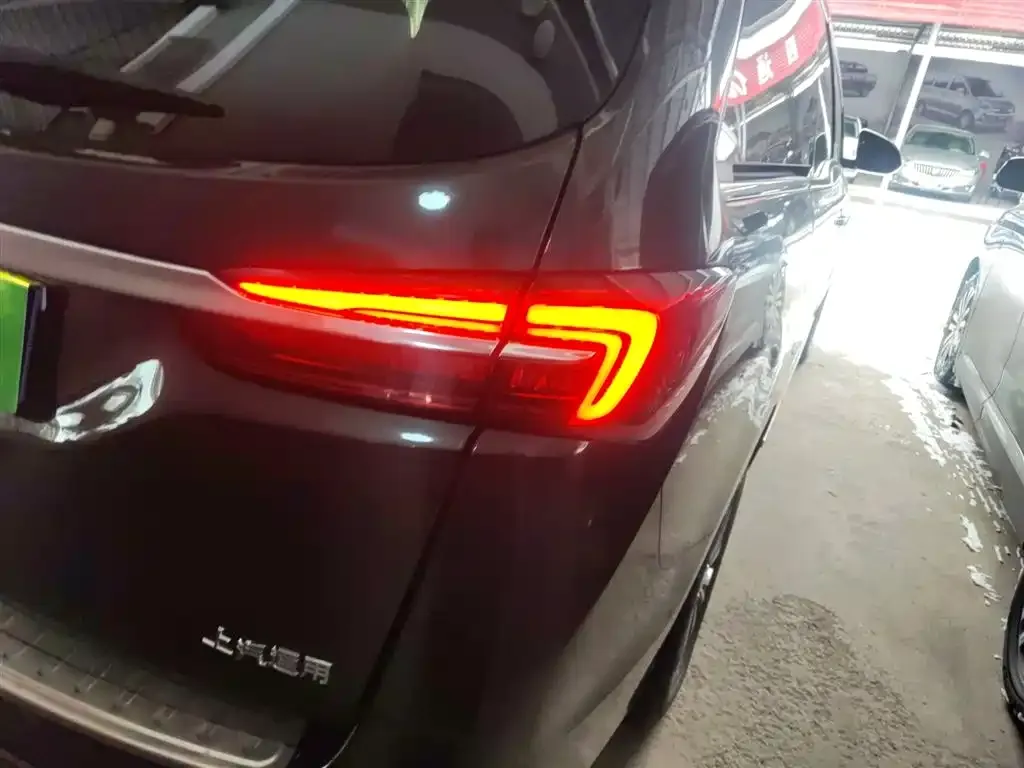 Buick GL8 2021 из CN, фото 7