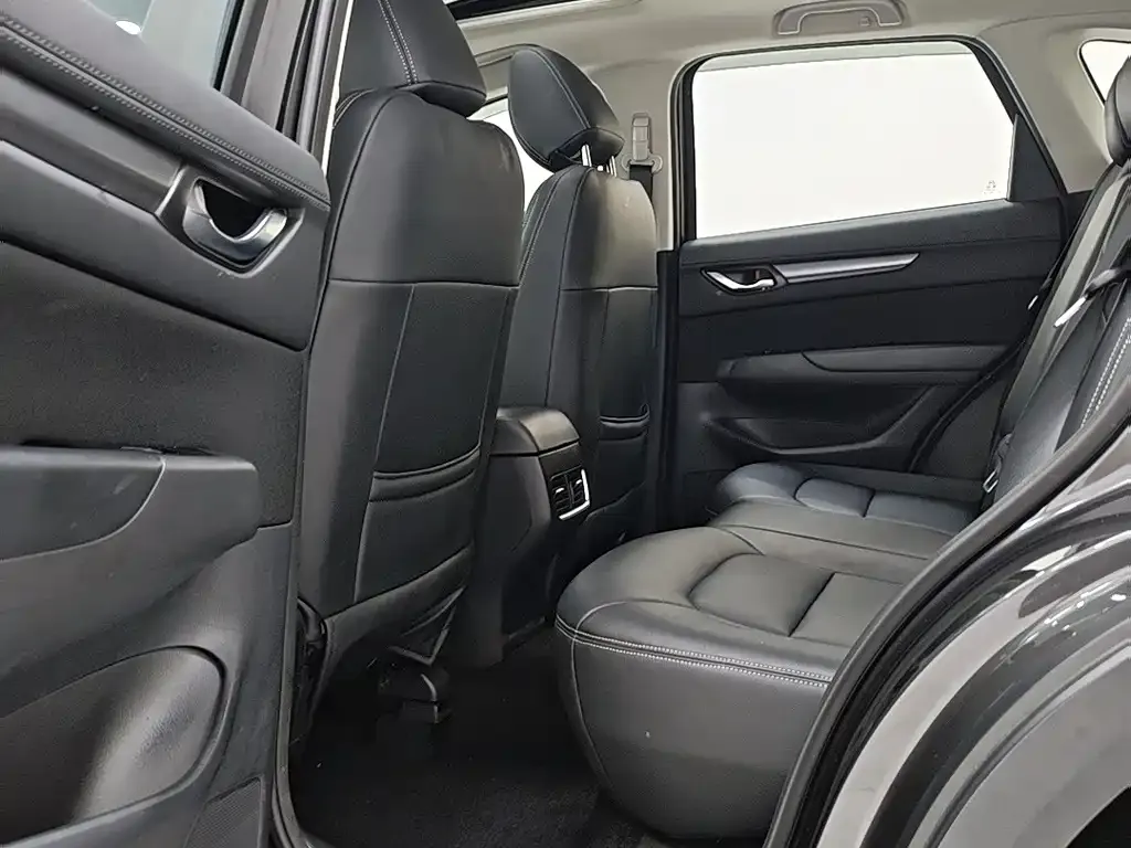 Mazda CX-5 2023 из CN, фото 8