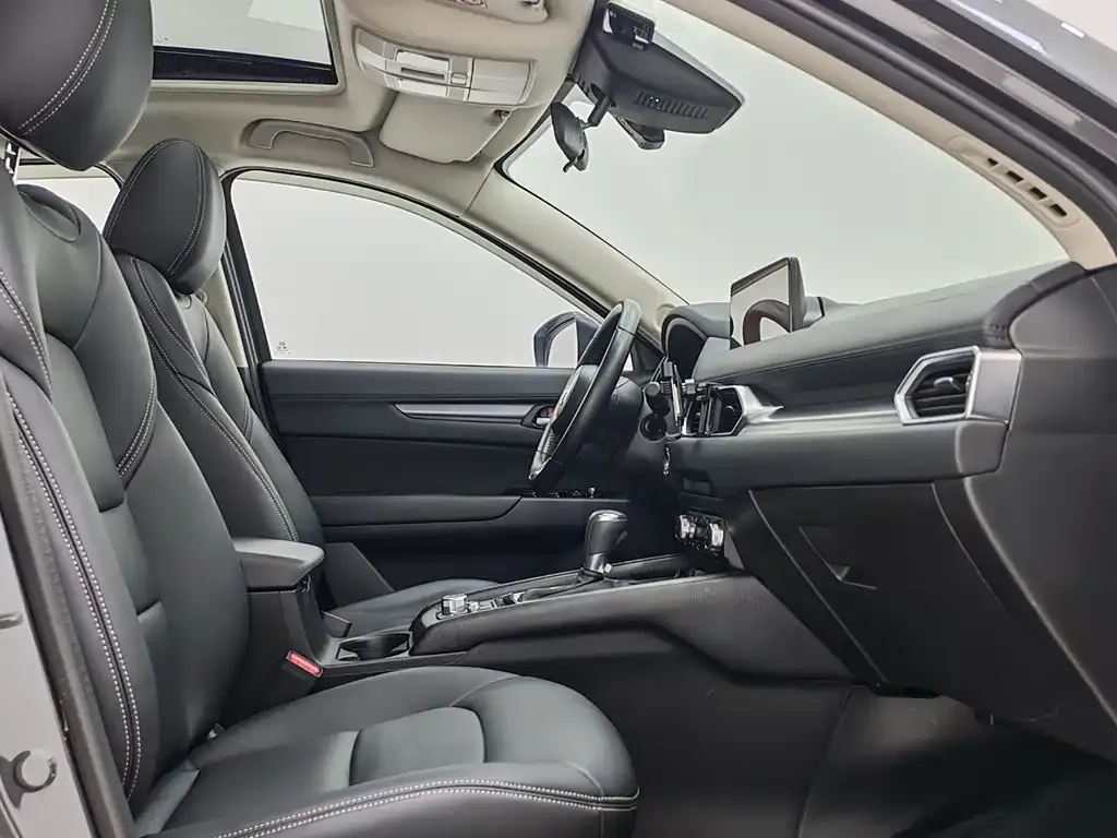 Mazda CX-5 2023 из CN, фото 9