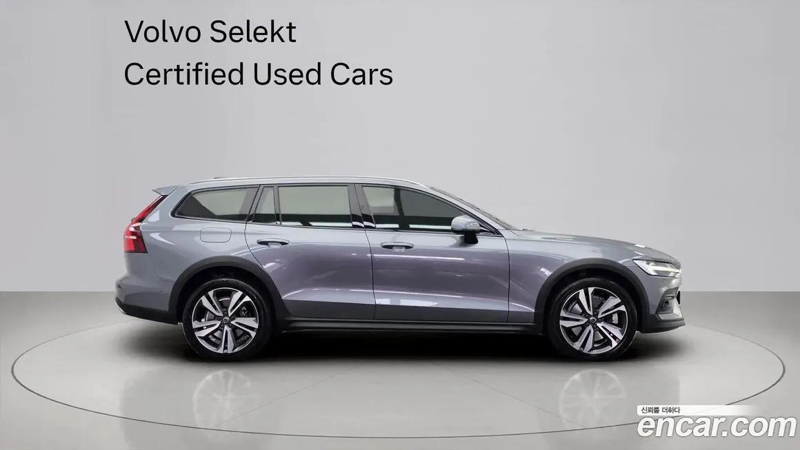 Volvo V60 — фото 4