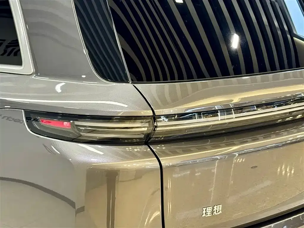 Li Auto L8 2023 из CN, фото 9