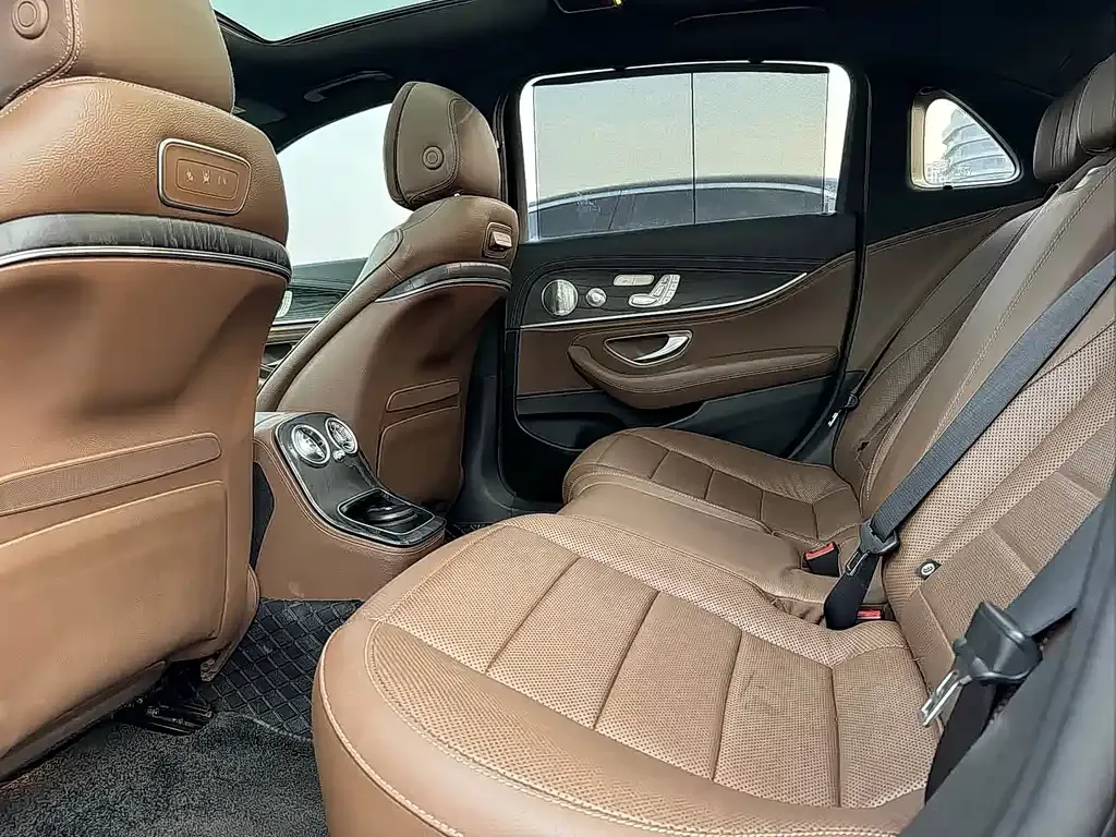 Mercedes-Benz E-Class 2021 из CN, фото 9