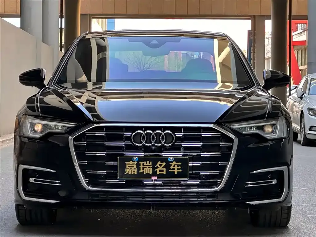 Audi A6L — фото 5