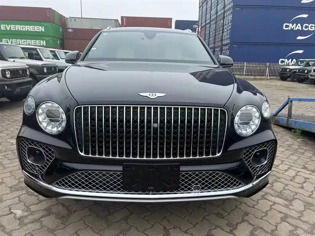 Bentley Bentayga 2024 из CN, фото 1