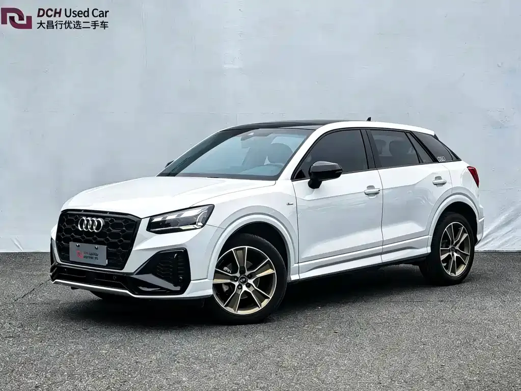 Audi Q2L 2023 из CN, фото 1