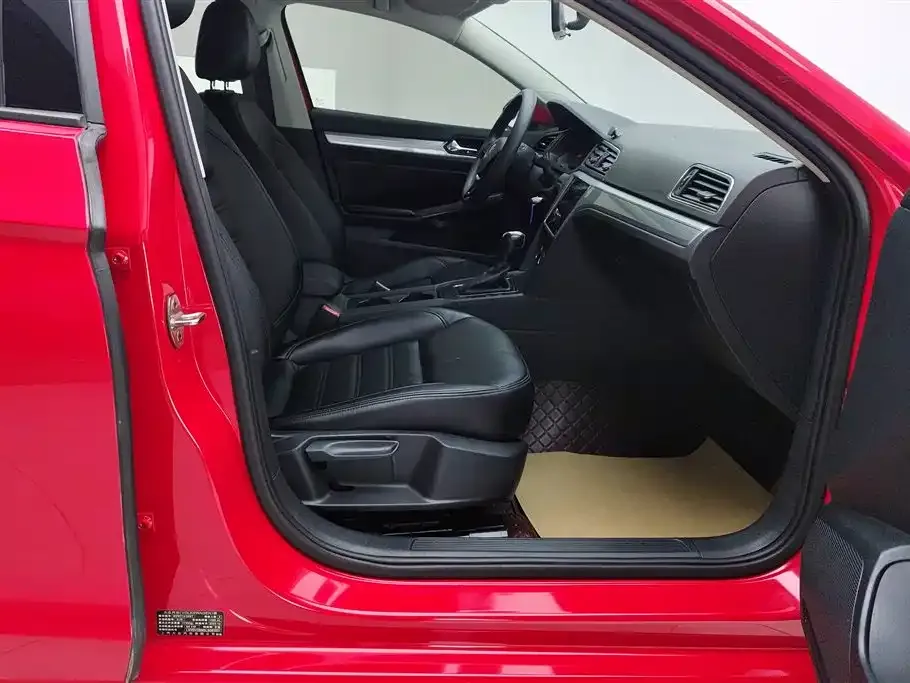 Volkswagen Lamando 2021 из CN, фото 9