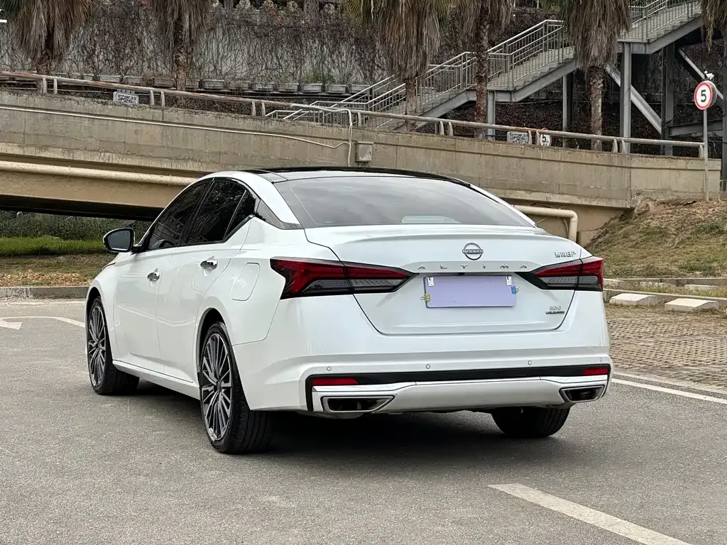 Nissan Teana 2024 из CN, фото 8