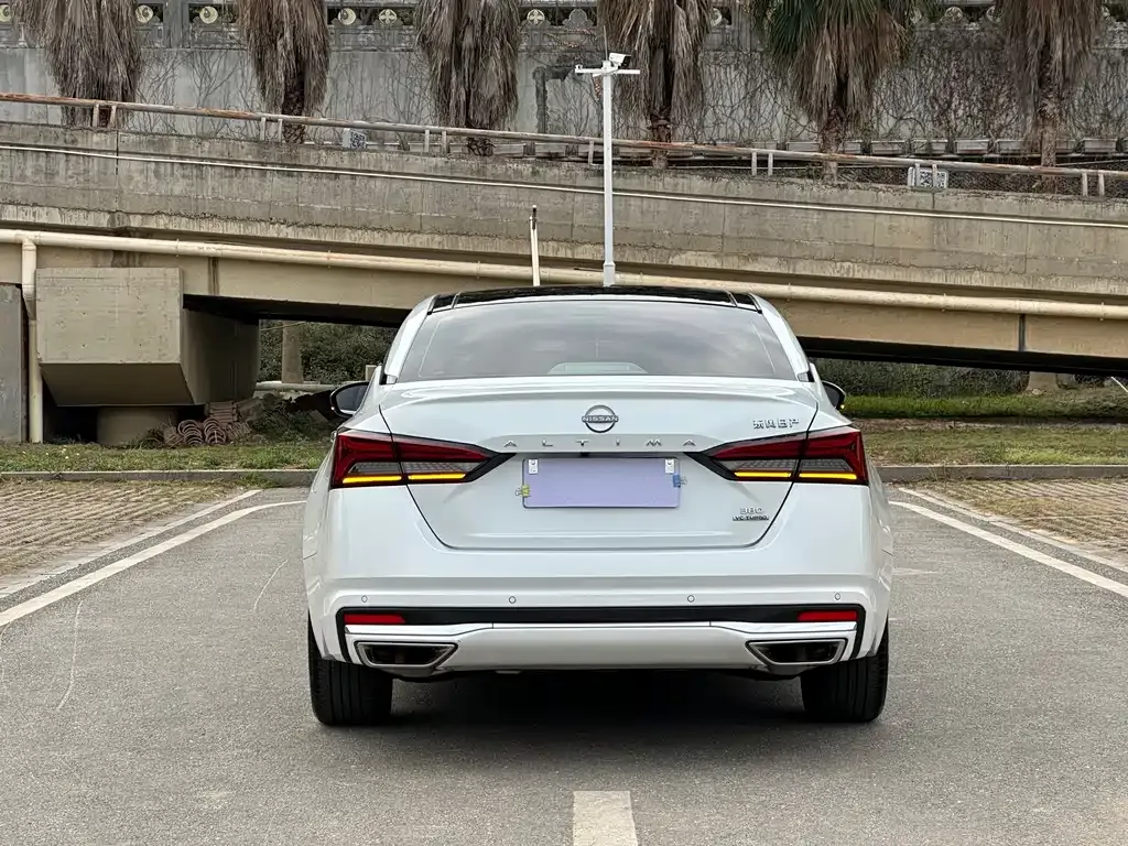 Nissan Teana 2024 из CN, фото 4