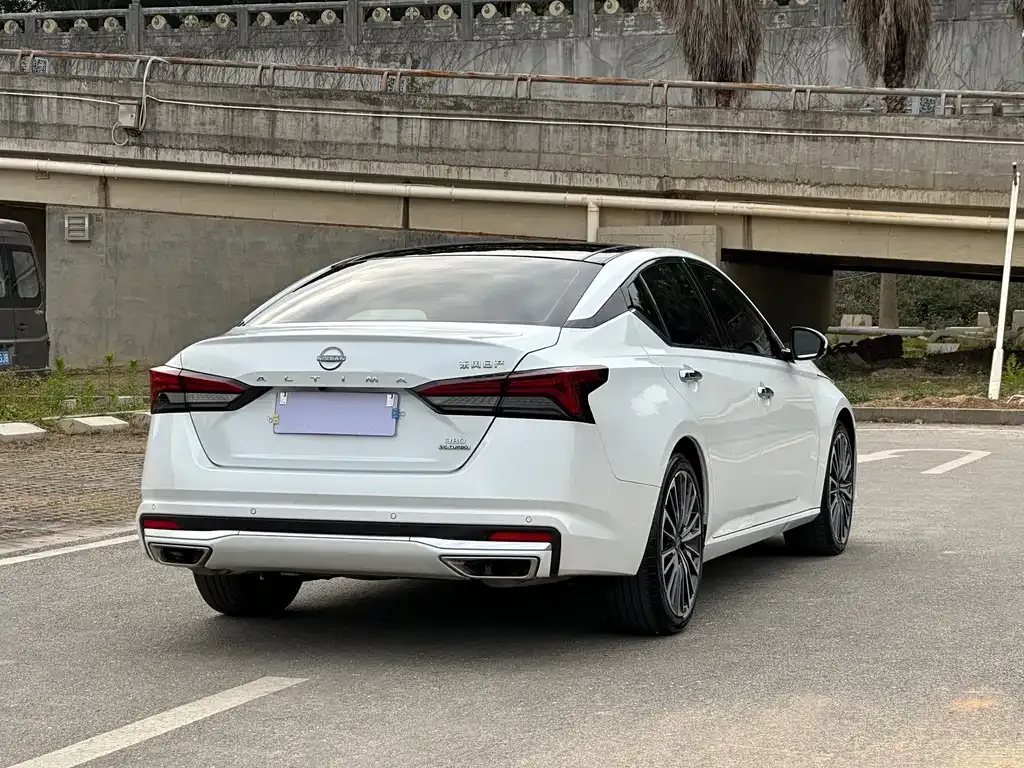 Nissan Teana 2024 из CN, фото 5