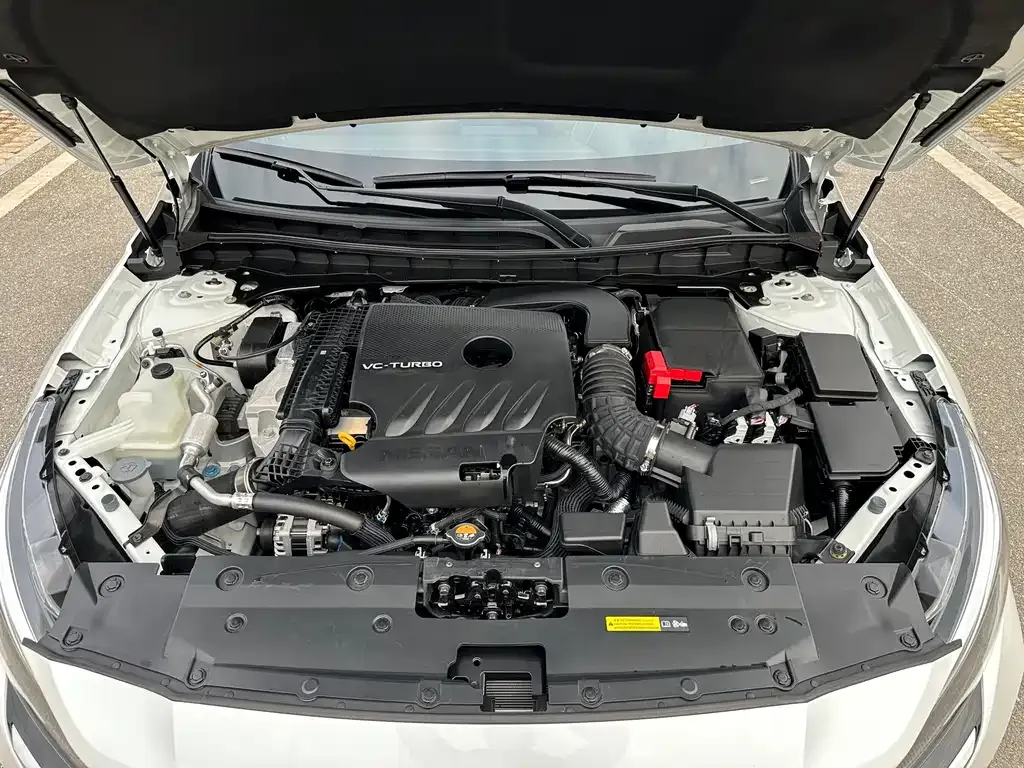 Nissan Teana 2024 из CN, фото 2
