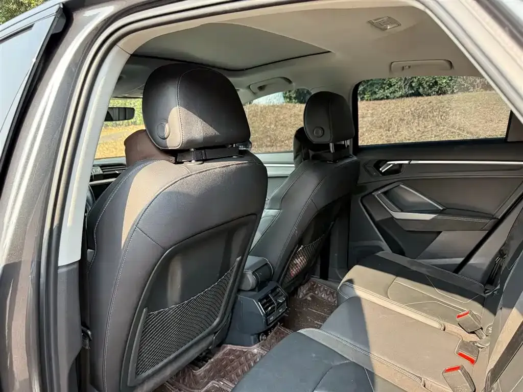 Audi Q3 Sportback 2022 из CN, фото 7