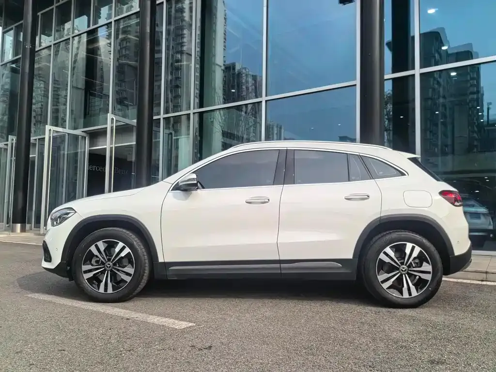 Mercedes-Benz GLA 2023 из CN, фото 8