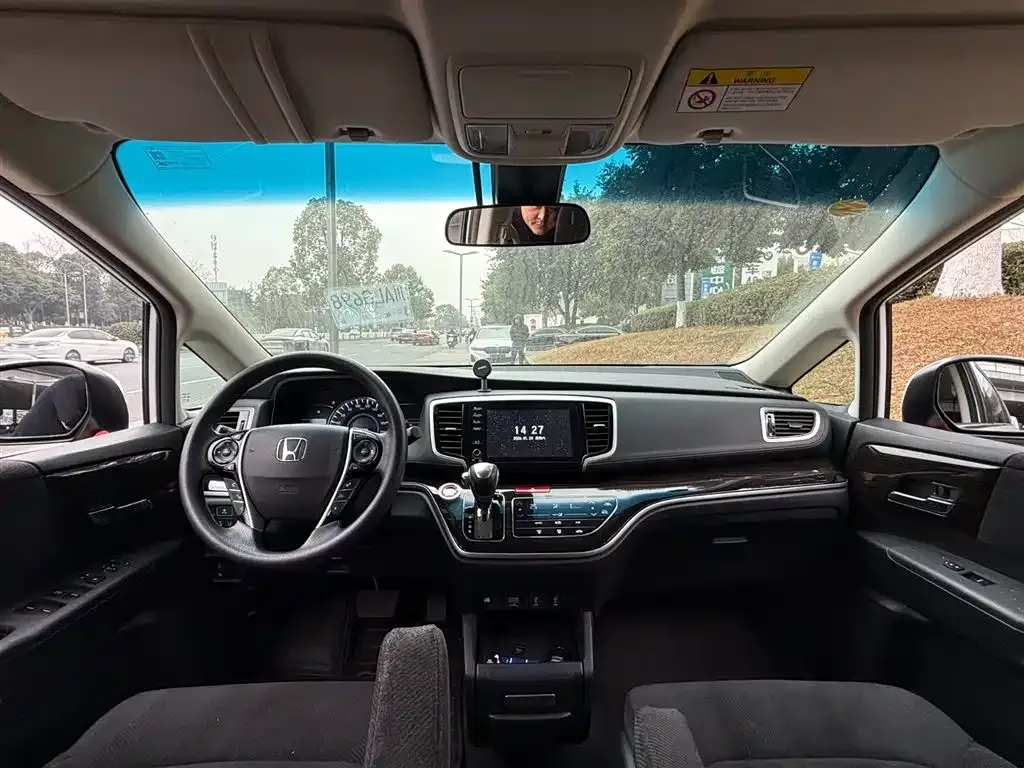 Honda Odyssey 2021 из CN, фото 2