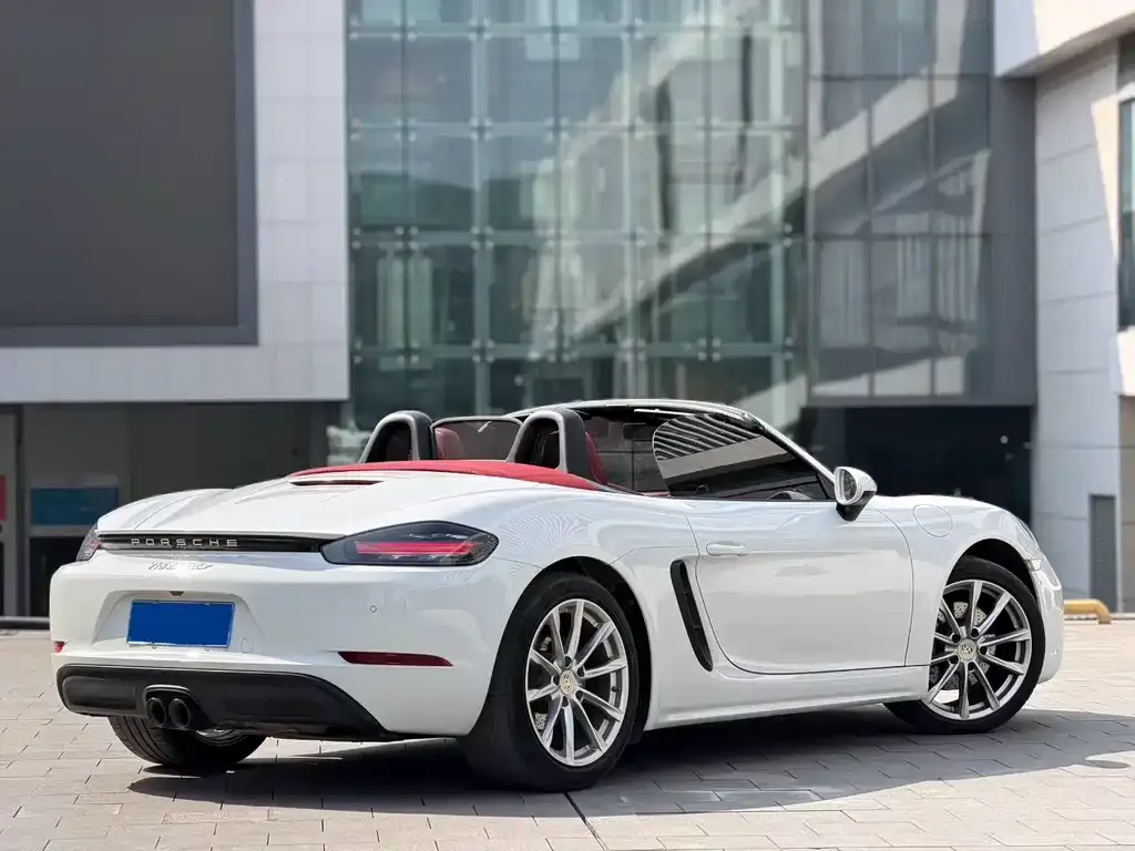 Porsche 718 — фото 7